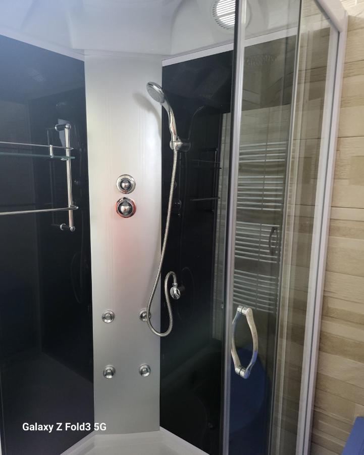 Apartament Apartament In Bucovina, Campulung Moldovenesc, Impecabil . Zewnętrze zdjęcie